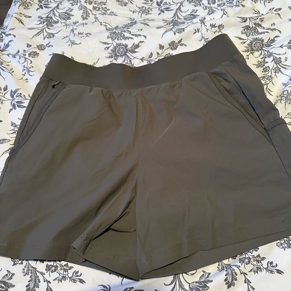 Columbia Women's Khaki Athletic Shorts